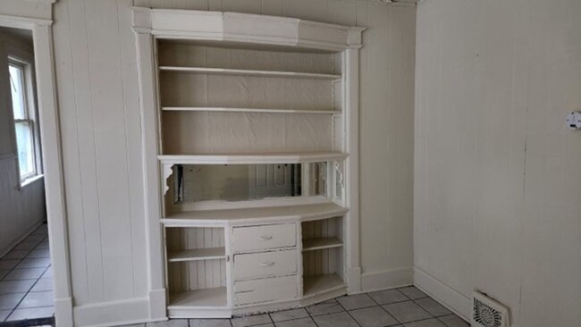 Building Photo - 3169-3171 N 6th St. (Duplex)