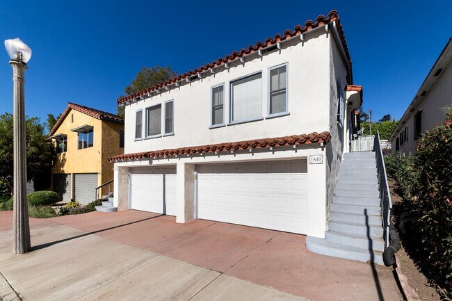 Building Photo - 1858 Westerly Terrace