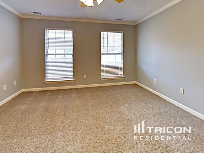 Building Photo - 9765 Moss Pointe Path