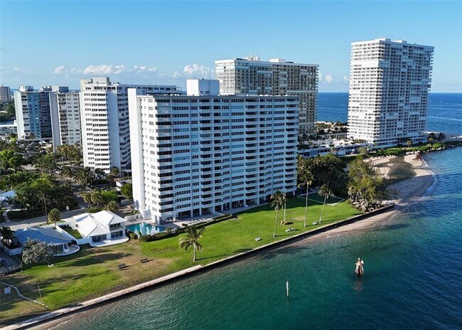 Building Photo - 2100 S Ocean Dr