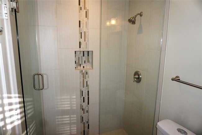 Building Photo - 1140 Falstaff Dr