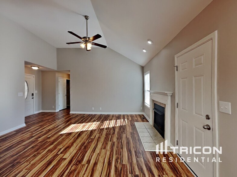 Building Photo - 1723 Ridge Runner Ct