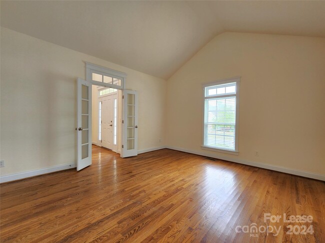Building Photo - 2701 White Pines Court