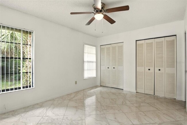 Building Photo - 4523 Hidden Oak Ct