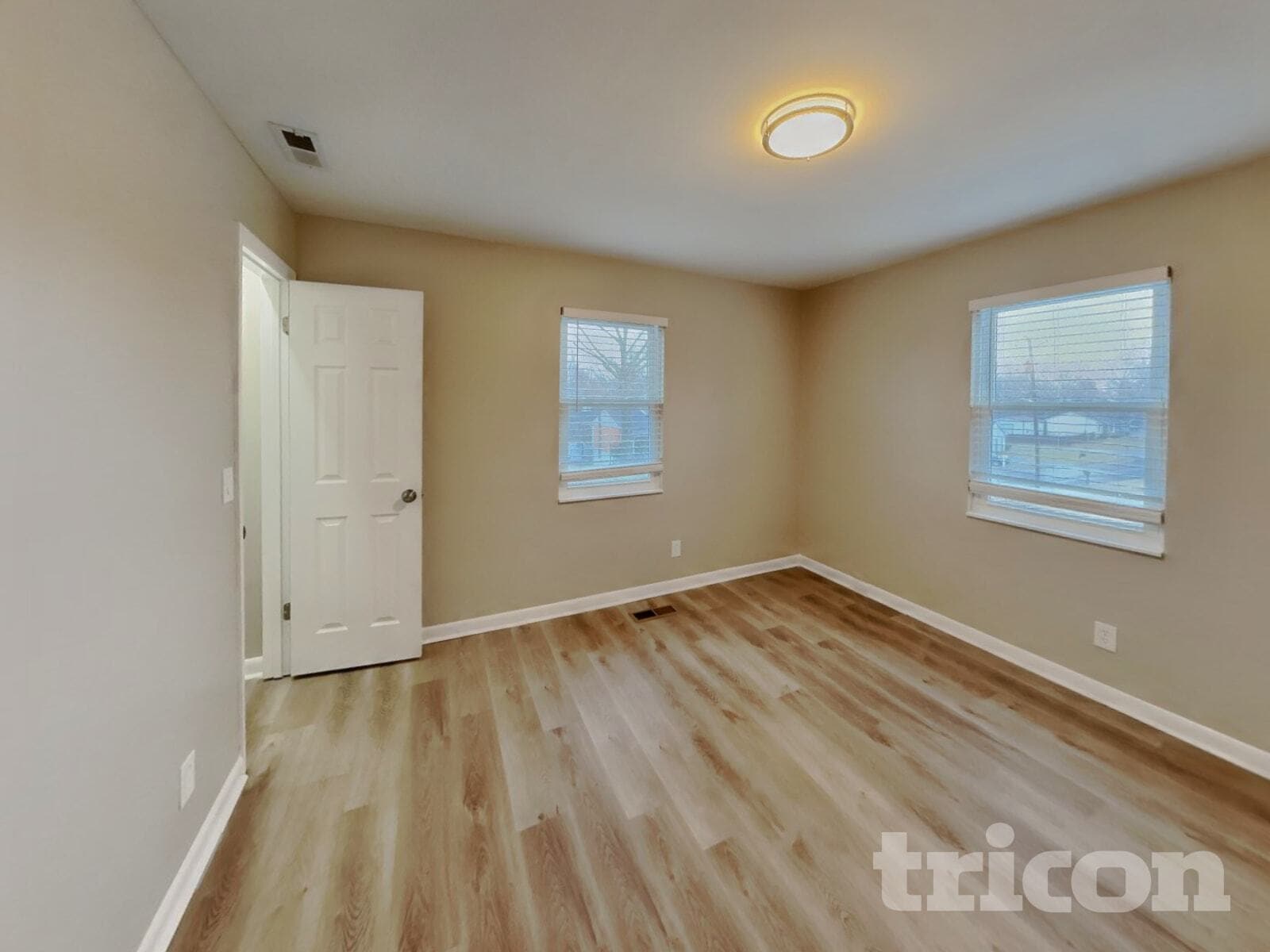 Building Photo - 622 Meadowview Dr