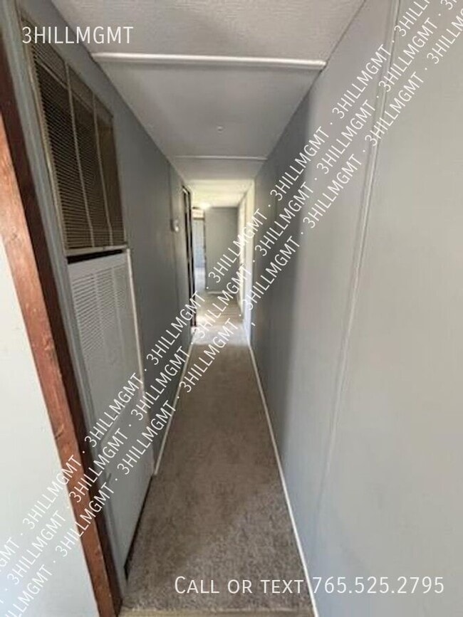 Building Photo - 5600 W Kilgore Ave