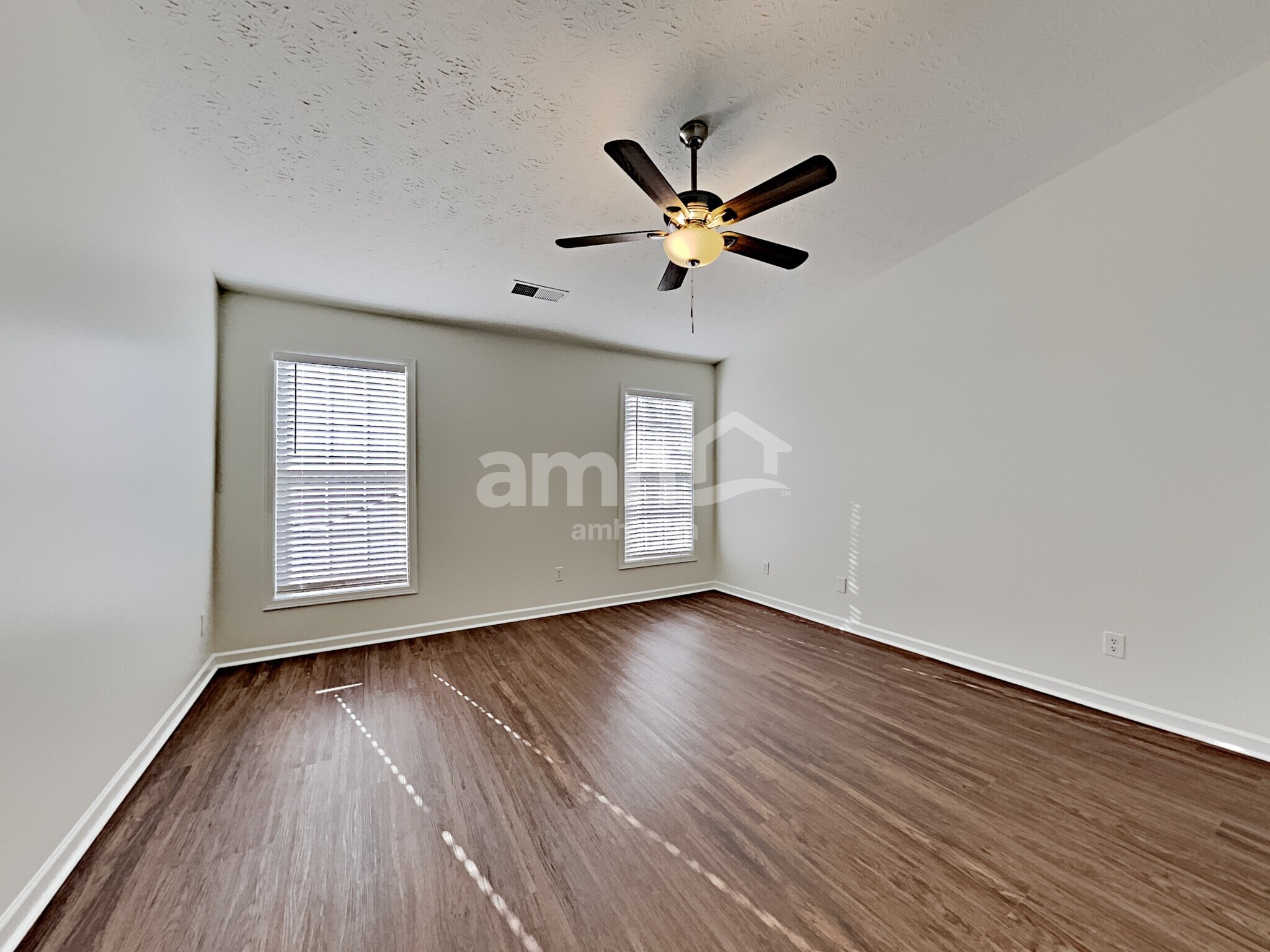 Building Photo - 2123 Yarbrough Way