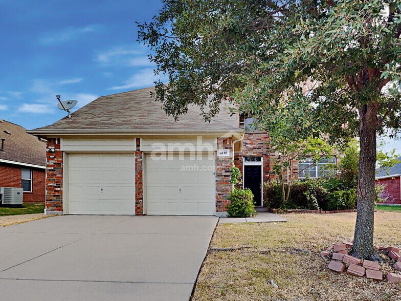 Primary Photo - 1218 Kynette Dr