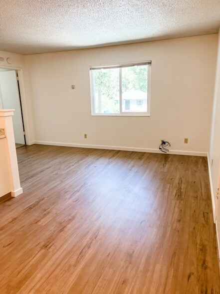 Building Photo - 1351 Arcadian Ave