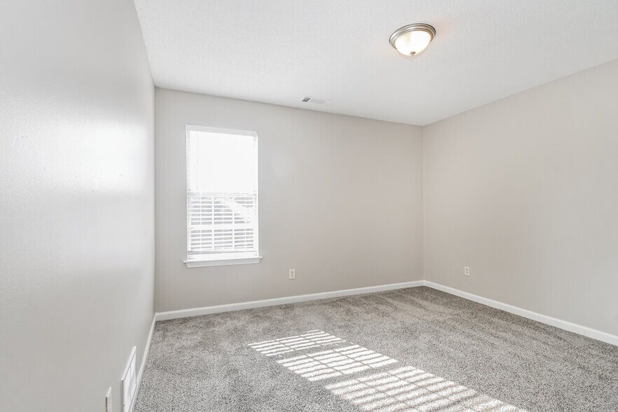 Building Photo - 4895 Copper Valley Cove