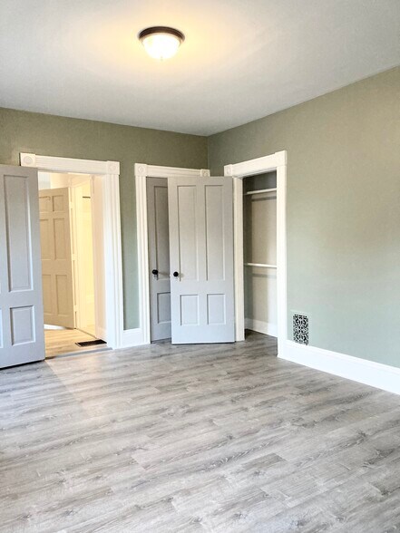 Bedroom 2 - 33 -35 Federal Street