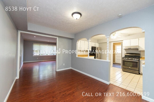 Building Photo - 8538 Hoyt Ct