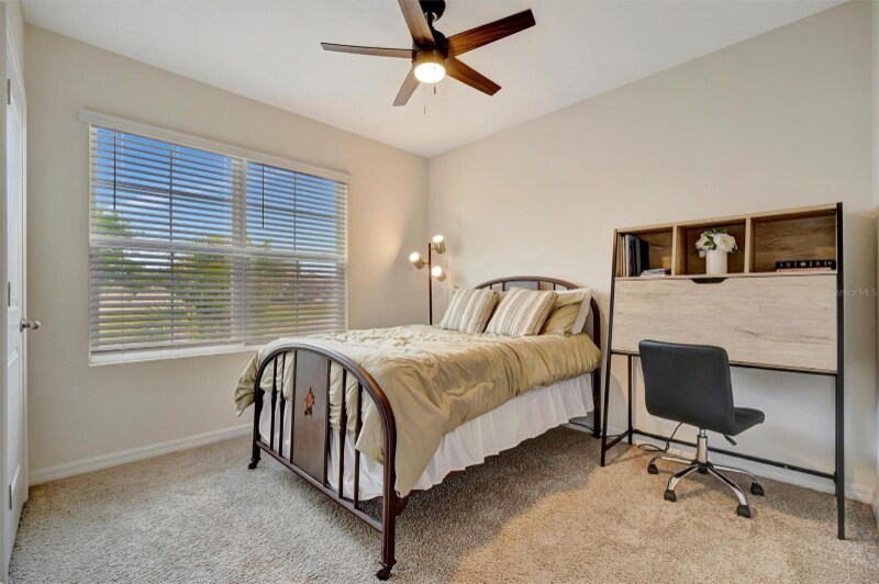 Building Photo - 16341 Little Garden Dr