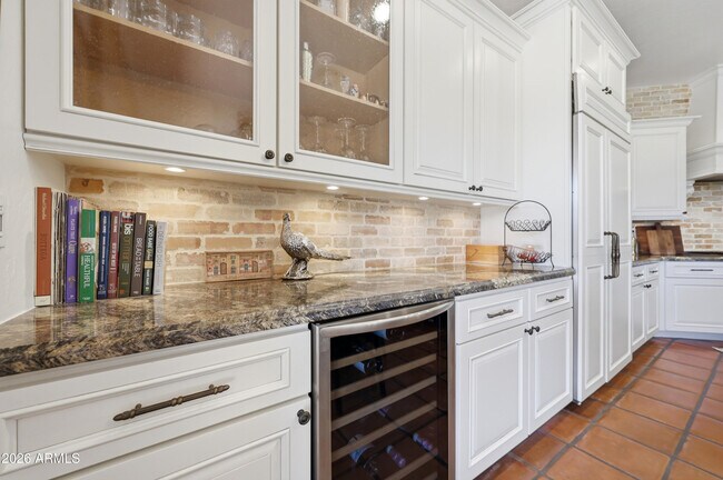 Building Photo - 11071 E Evans Rd