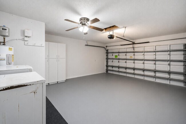Building Photo - 1541 SW 102nd Terrace