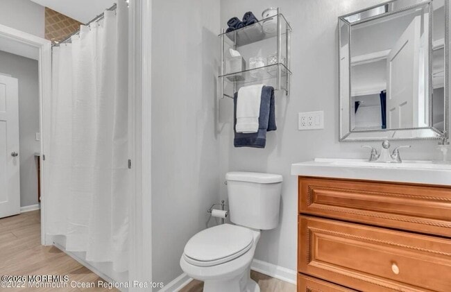 Building Photo - 35 Arno St