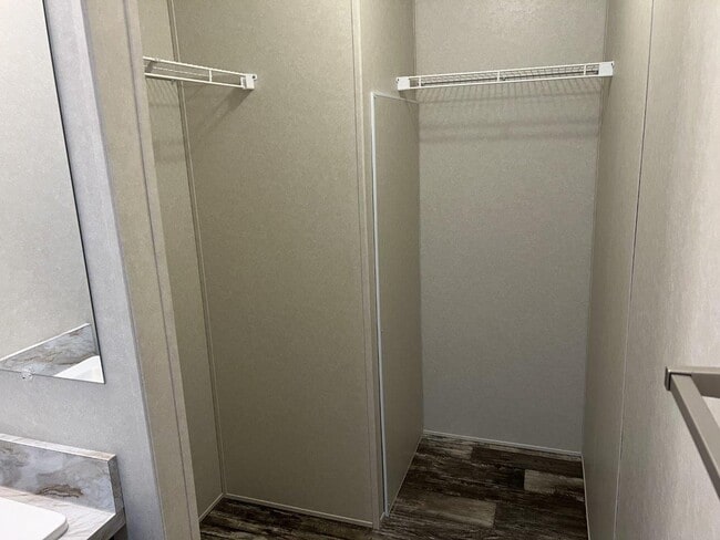 Building Photo - 259 Birch Ct