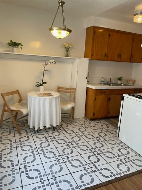 Dining - 12615 Pacific Ave