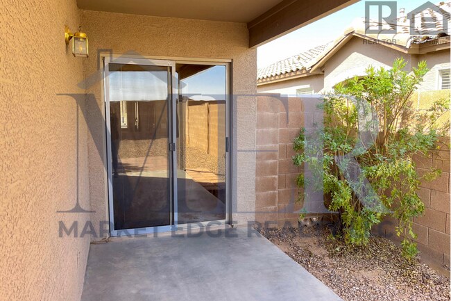 Building Photo - 3Bed/2Bath Home in Maricopa! $399 MOVE-IN SPECIAL! Move-In Ready on 03/26/2026!