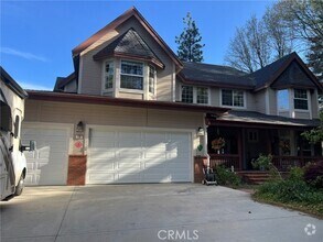 Building Photo - 170 Cypress Dr