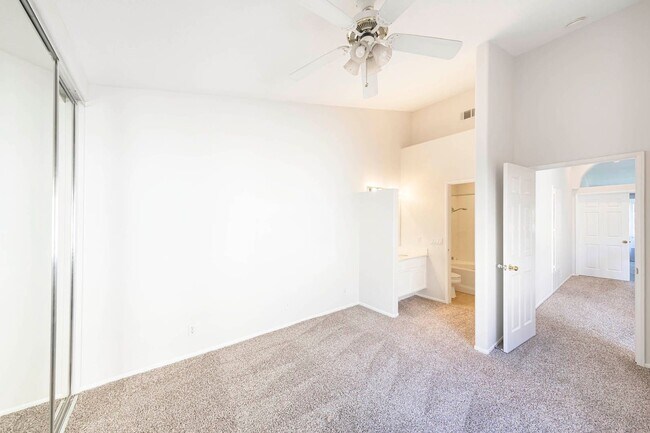 Building Photo - Spacious two-story Townhome