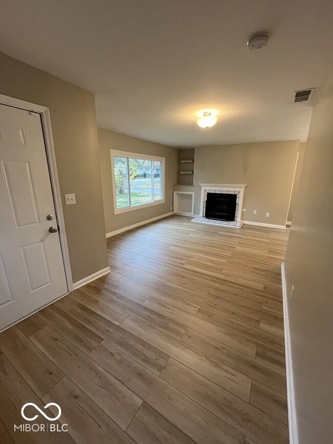 Building Photo - 1602 S Grant Ave