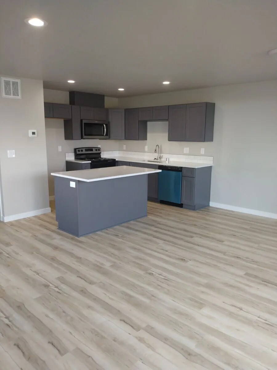 Building Photo - 2909 N Chronicle St