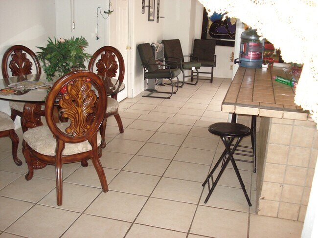 Building Photo - INQUIRE - OPEN HOUSE COMING SOON:   LARGE 4BR/2BA HOUSE, TILE, REMODELED, GREAT LOCATION, NEAR MC...