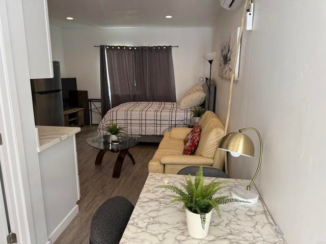 Primary Photo - 4166 Cole Way