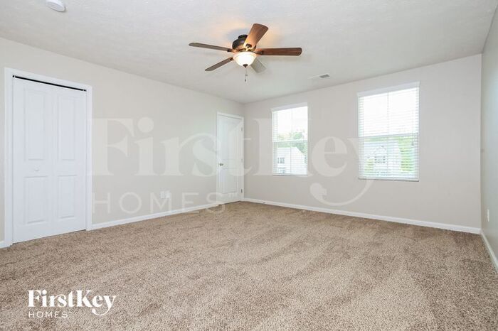 Building Photo - 1500 Winwood Dr