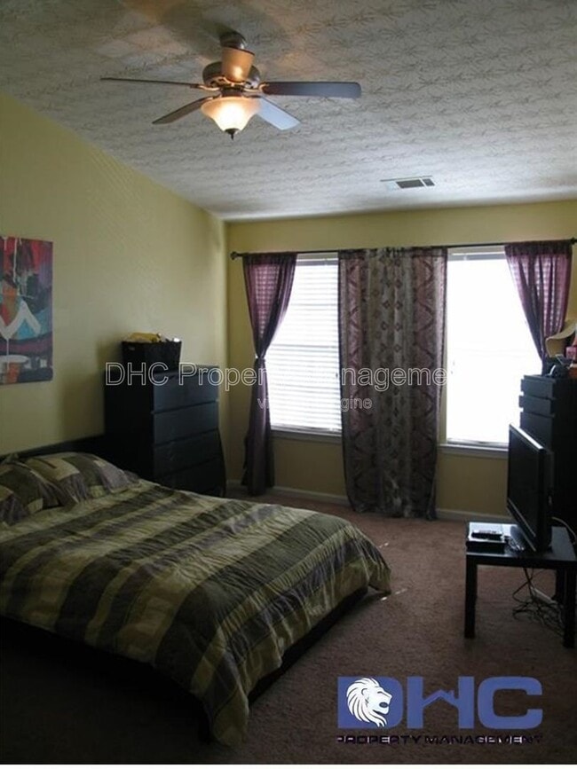 Building Photo - 2931 Vining Ridge Terrace