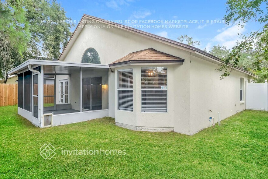 Building Photo - 4021 Fontana Pl