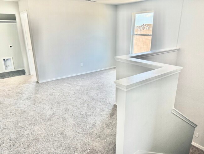 Building Photo - 2865 Autumnwood Wy