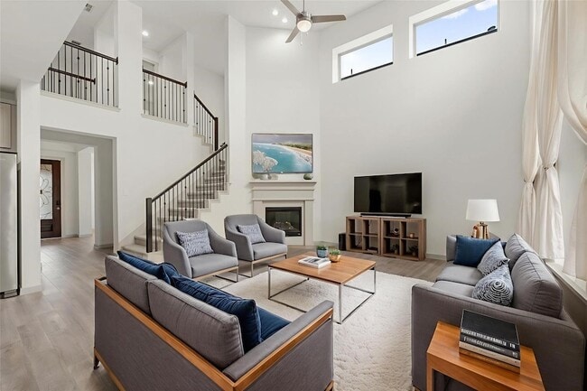 Building Photo - 29335 Red Rocks Pk Dr