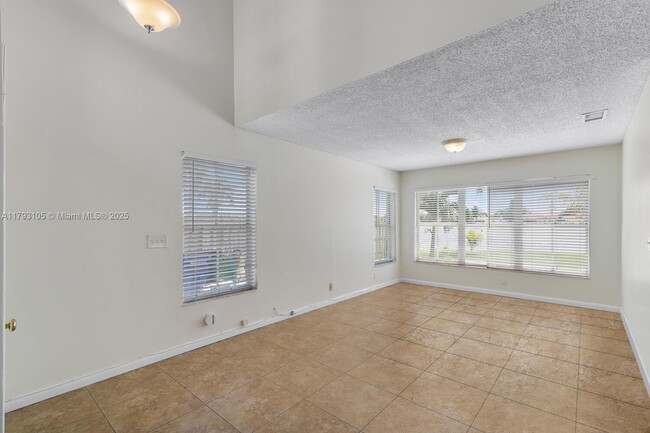 Building Photo - 6402 Buena Vista Dr