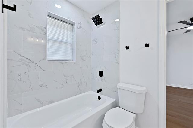 Building Photo - 211 Woodlawn Dr