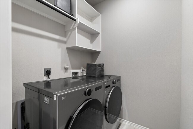 Building Photo - 20751 Wilde Redbud Trl