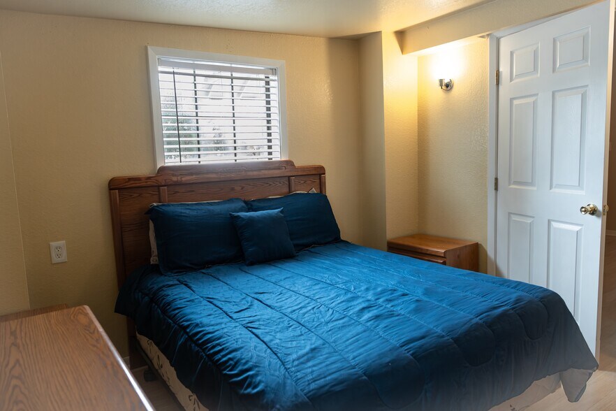 Building Photo - 306 Washington St