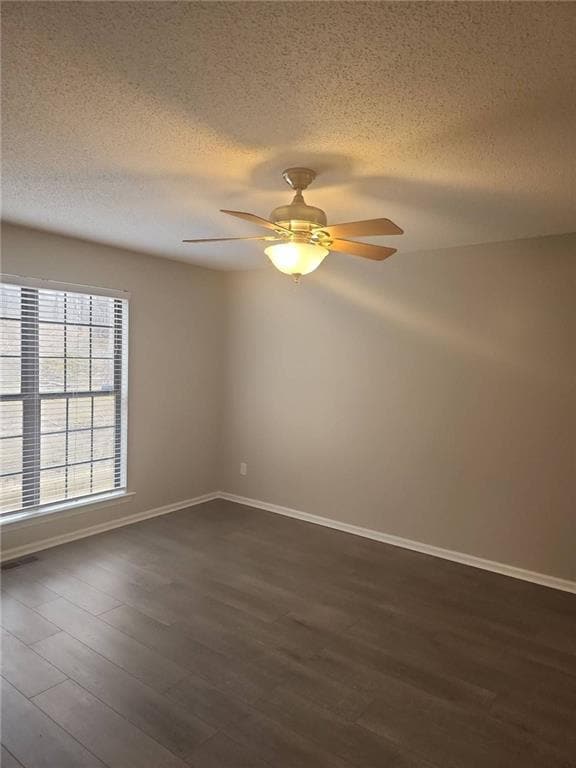 Building Photo - 14 Frost Pine Cir