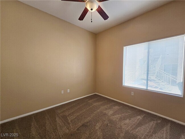 Building Photo - 3325 Cactus Shadow St