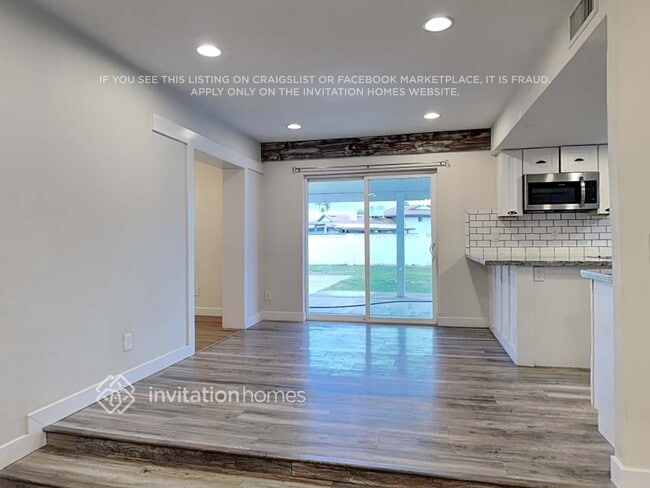 Building Photo - 1628 E Fremont Dr