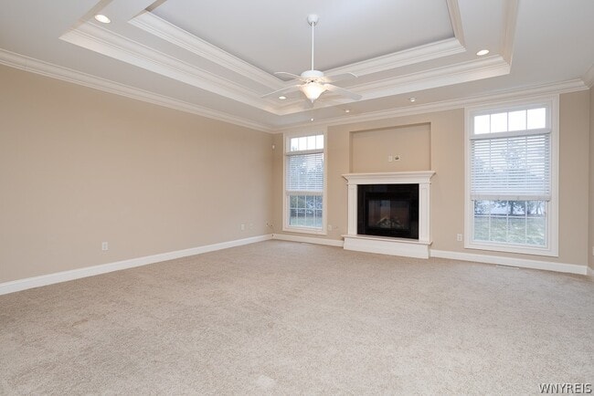 Building Photo - 9 Hidden Creek Ct