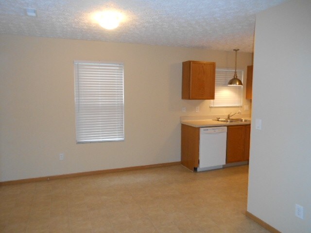 Building Photo - 5406 Wrigley Street