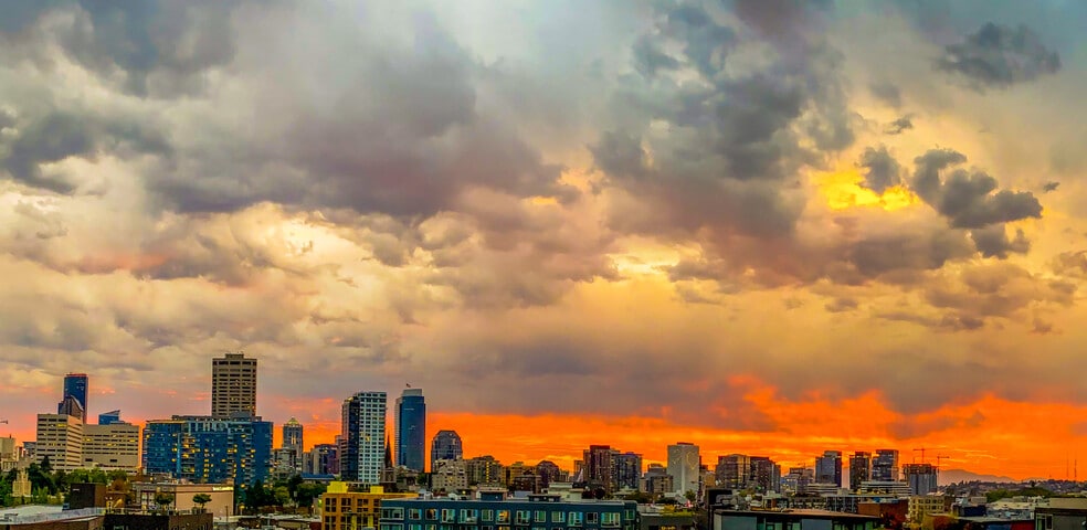 Building Photo - 1414 12th Ave