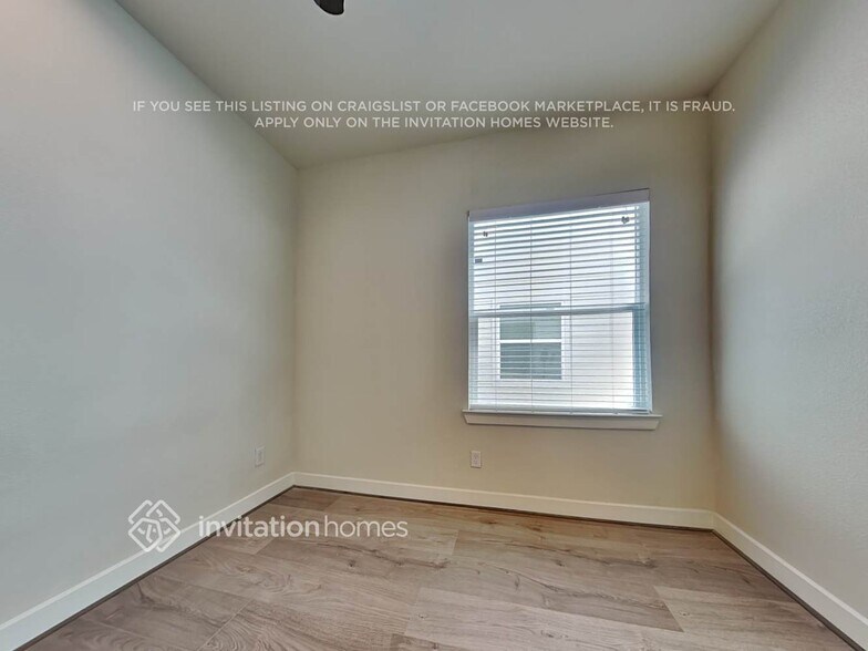 Building Photo - 710 Wilshire Brook Ln