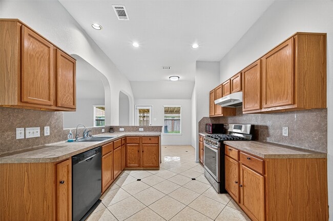 Building Photo - 6407 Capridge Dr