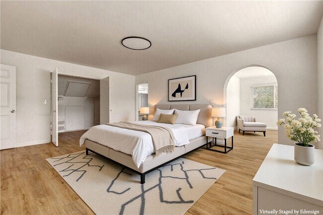 Building Photo - 4310 Tamoshanter Ln