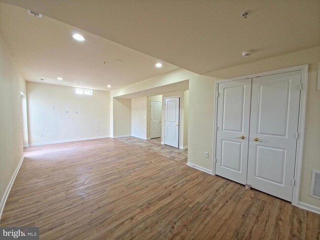 Building Photo - 7108 Sudley Ave