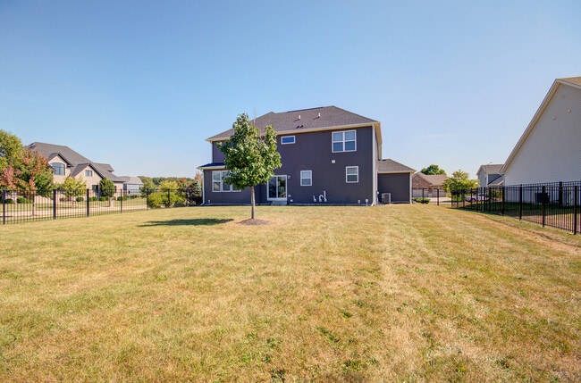 Building Photo - 15728 Brookshore Dr