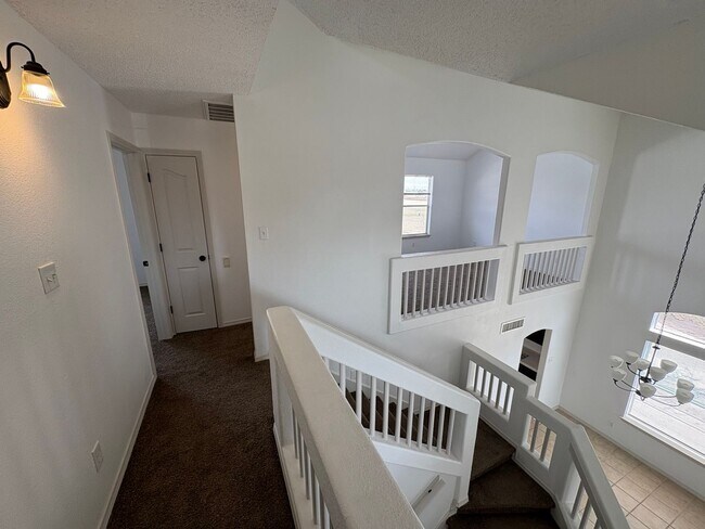 Building Photo - 418 Ephesus Ct